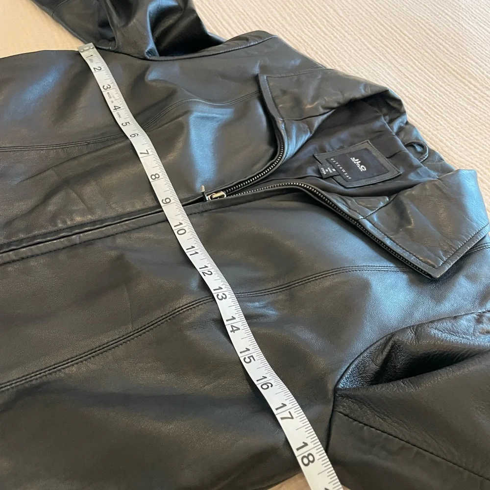 Vintage Black Leather Jacket - Picture 8 of 11